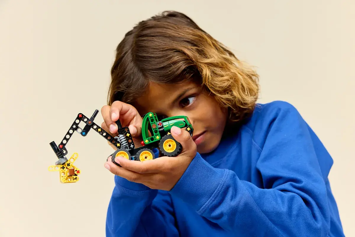 LEGO Technic Колісний комбайн John Deere 1470H 42218 — фото 6