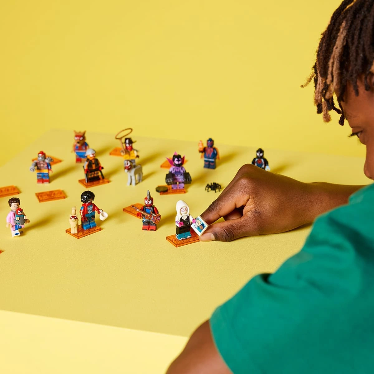 LEGO Minifigures Мініфігурки Людина-павук: Крізь Всесвіт 71050 — фото 3