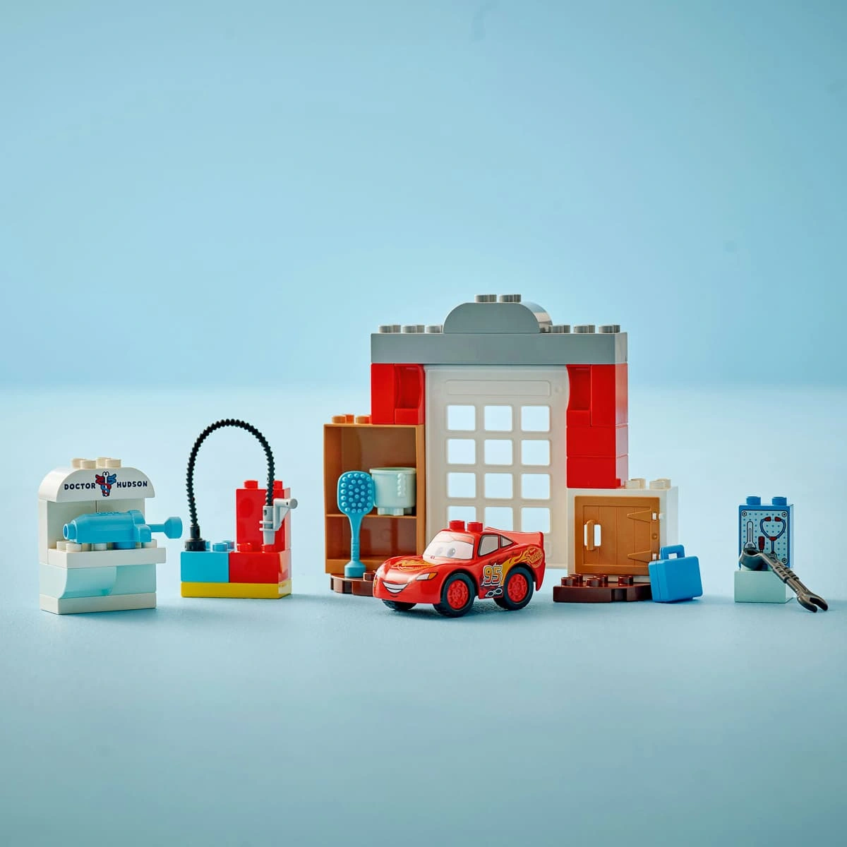 LEGO DUPLO Візит МакКвіна в гараж Дока 10456 — фото 7