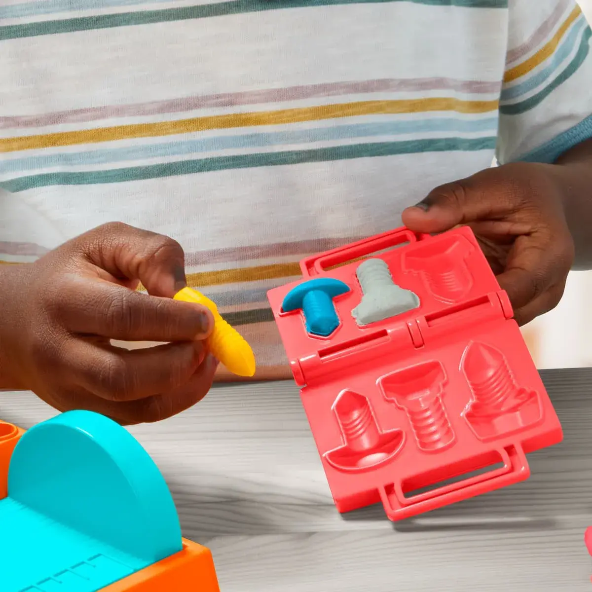 Набір для творчості Play-Doh Верстак для штампування та розпилювання, F9141 — фото 10