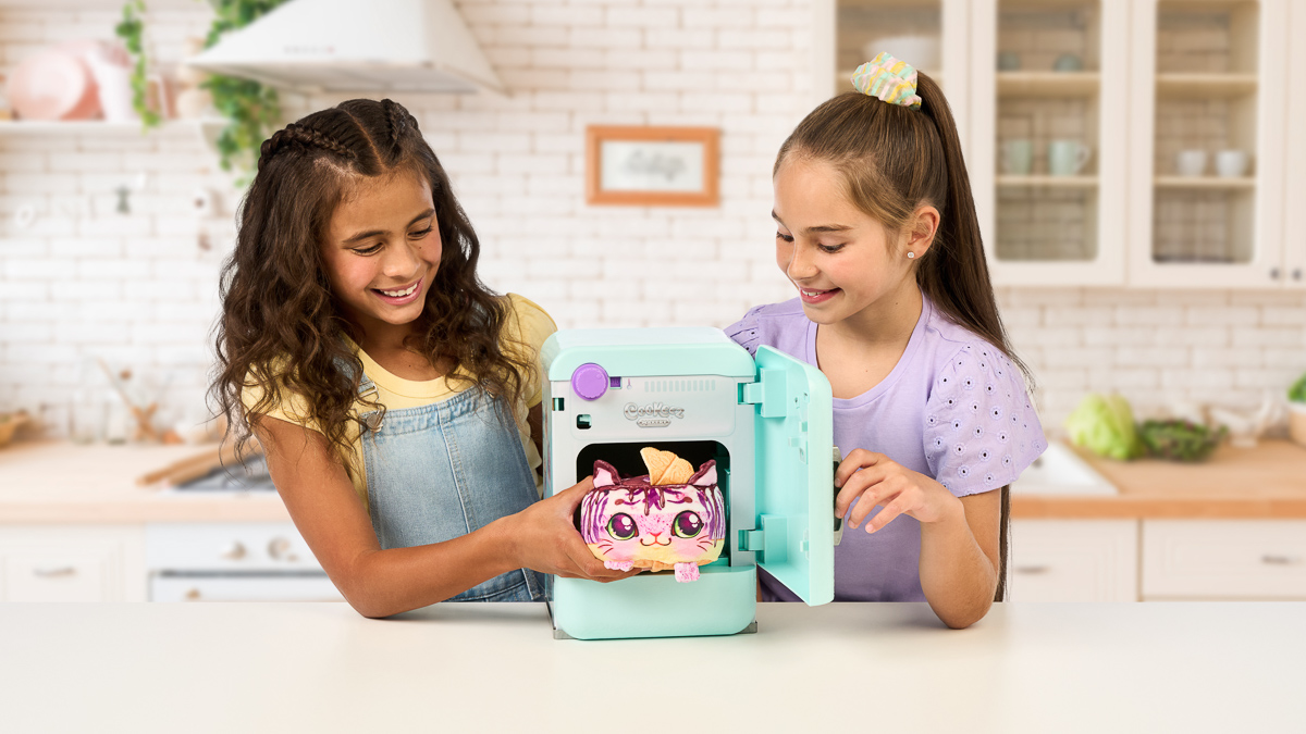 Інтерактивна іграшка-сюрприз Moose Cookeez Makery Freezy Cakez, 23511 — фото 10