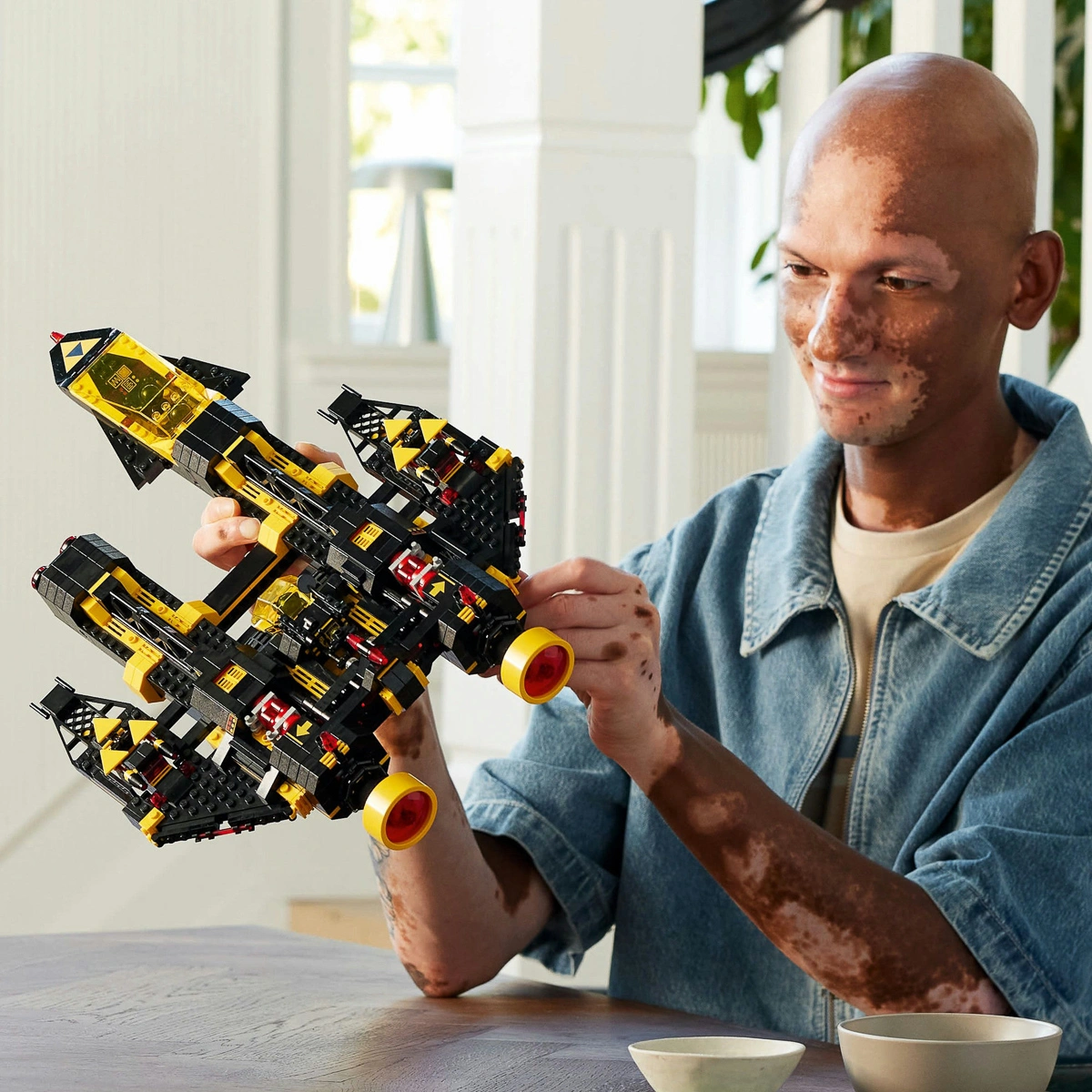 LEGO ICONS Blacktron Renegade 10355 — фото 12