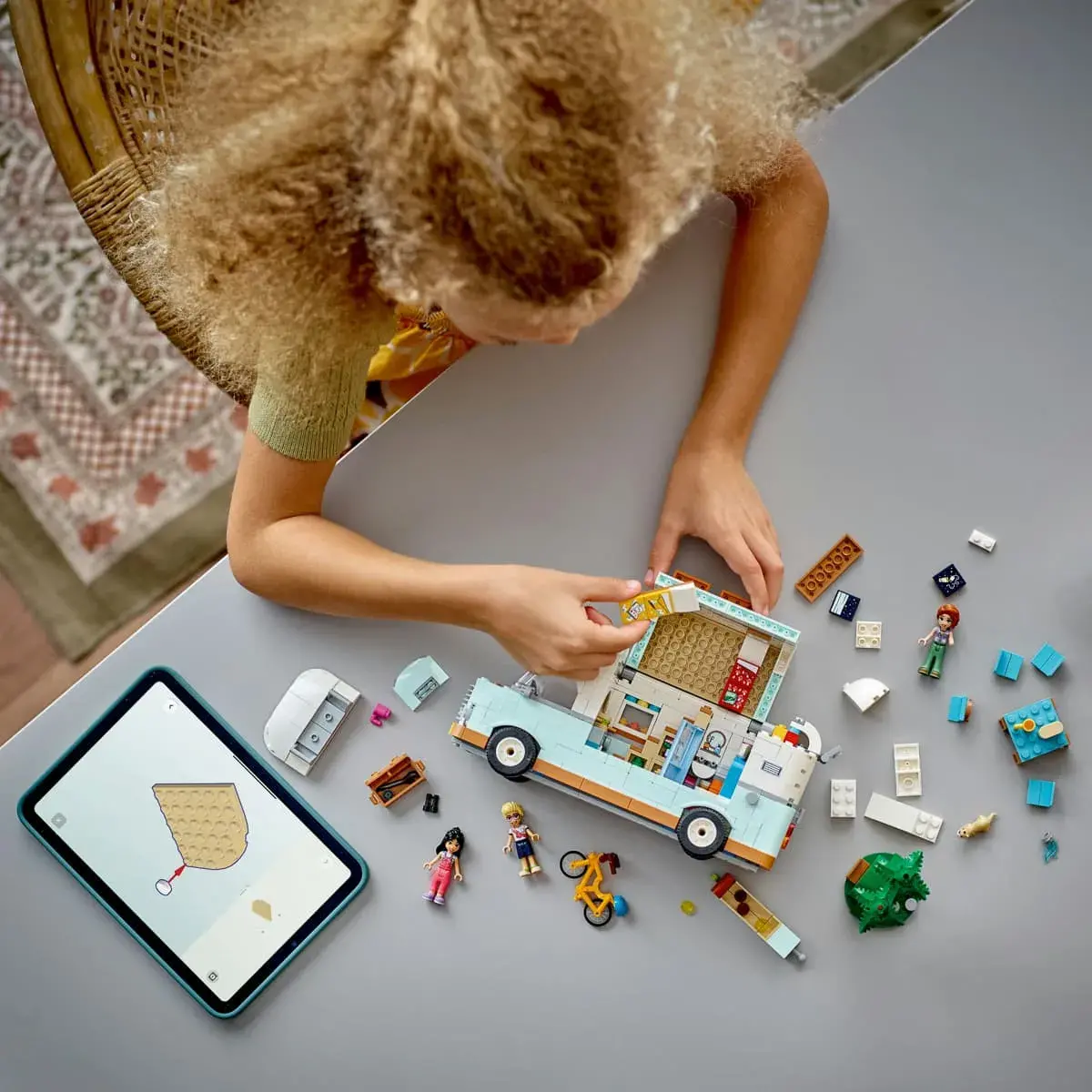 LEGO Friends Пригоди на фургоні дружби 42663 — фото 2