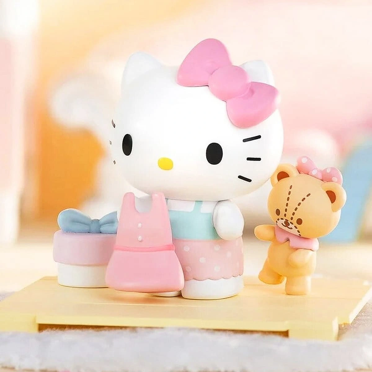 Фігурка-сюрприз Pop Top Hello Kitty Мила подружка — фото 9