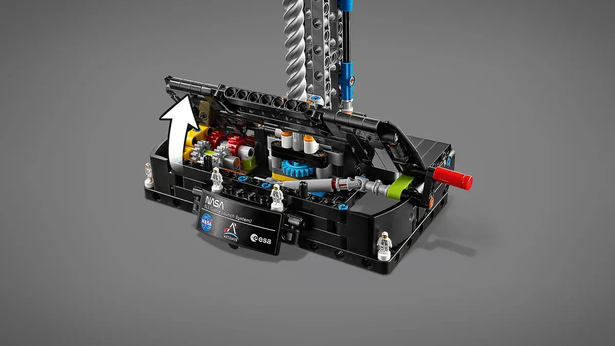 LEGO Technic Ракета із системою космічного запуску NASA Artemis 42221 — фото 10