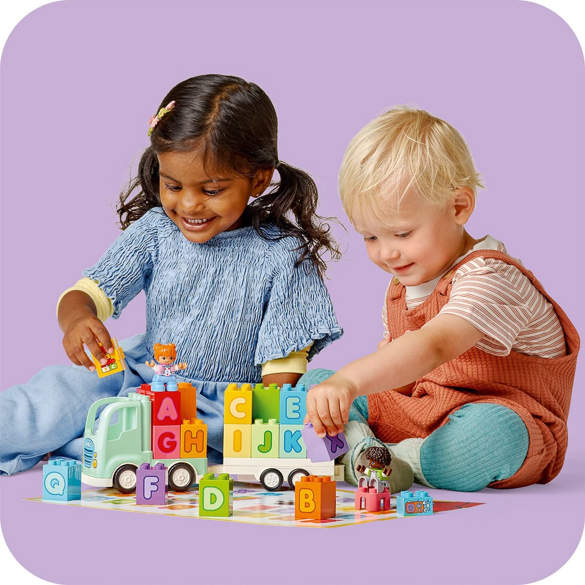 LEGO DUPLO Вантажівка з абеткою 10421 — фото 2