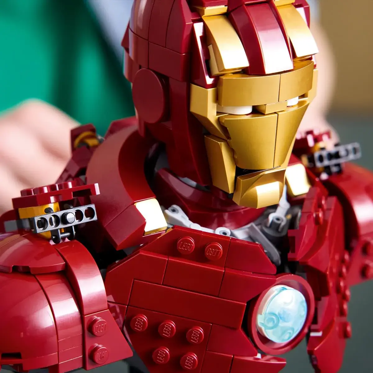 LEGO Marvel Бюст Залізної Людини MK4 76327 — фото 6