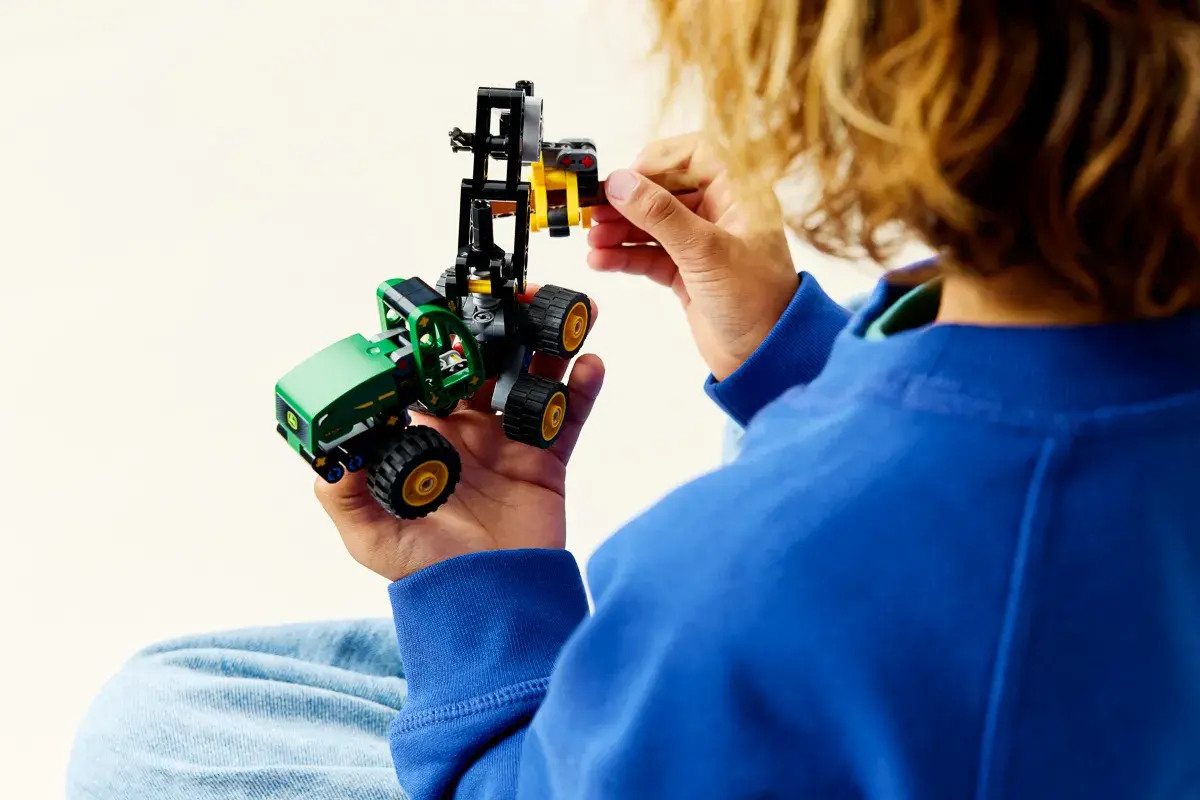 LEGO Technic Колісний комбайн John Deere 1470H 42218 — фото 5