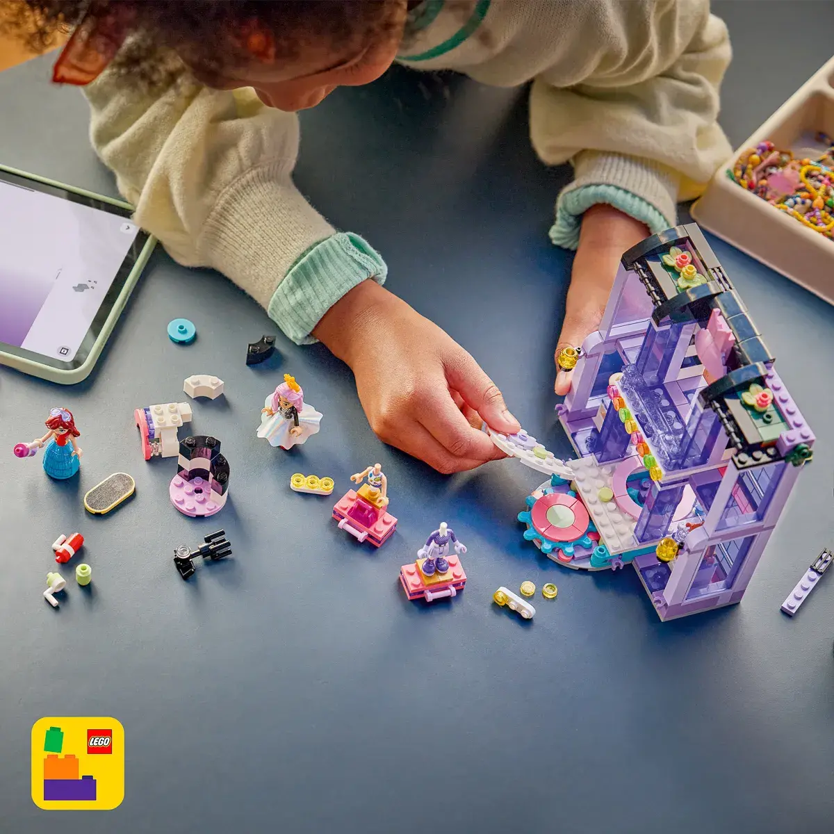 LEGO Friends Модний показ у Хартлейк-Сіті 42685 — фото 3