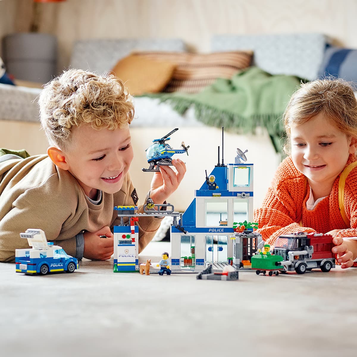 LEGO City Поліцейська дільниця 60316 — фото 4