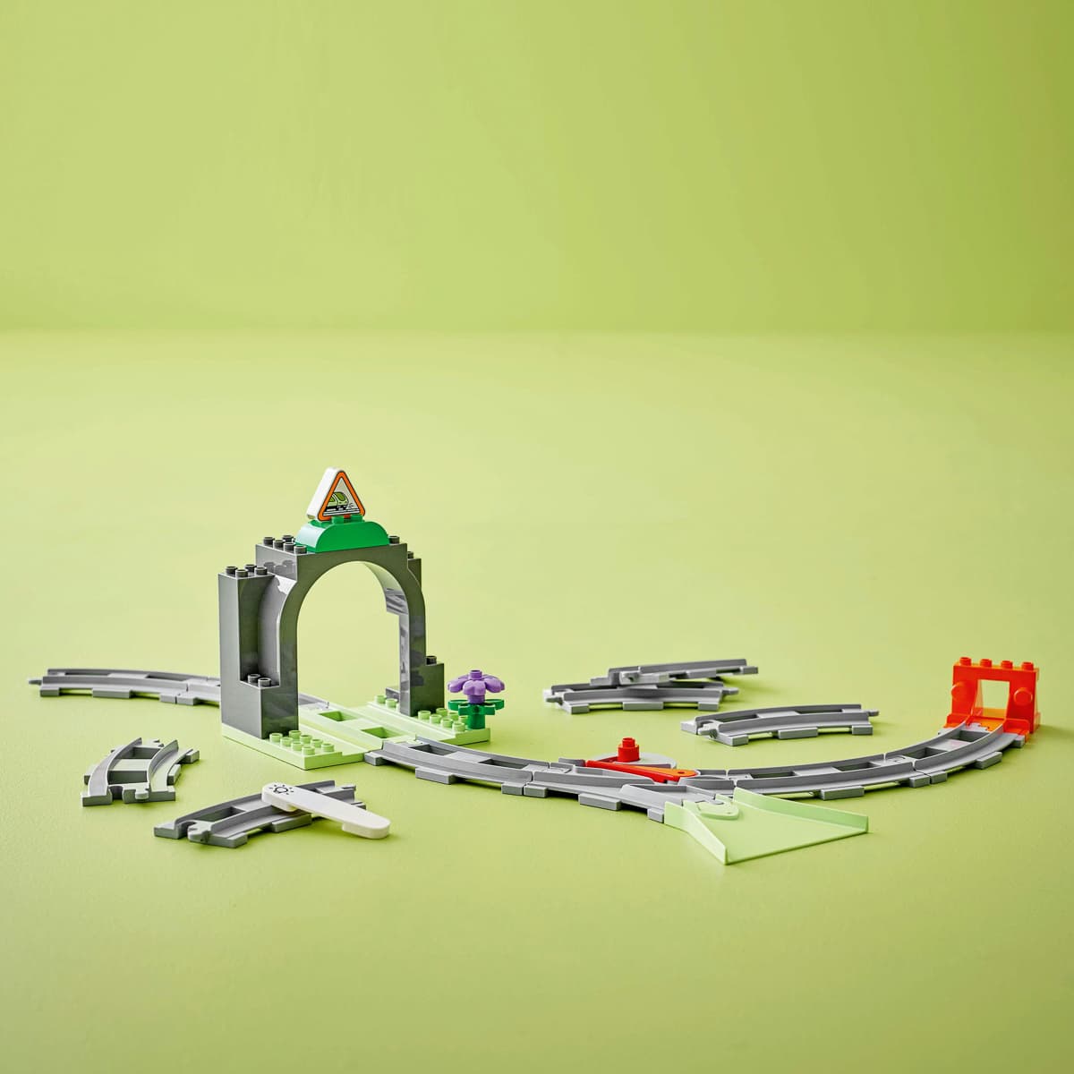 LEGO DUPLO Додатковий набір. Залізничний тунель і колії 10425 — фото 6