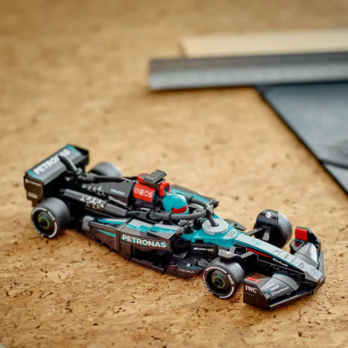 LEGO Speed ​​Champions Автомобіль для перегонів Mercedes-AMG F1 W15 77244 — фото 4