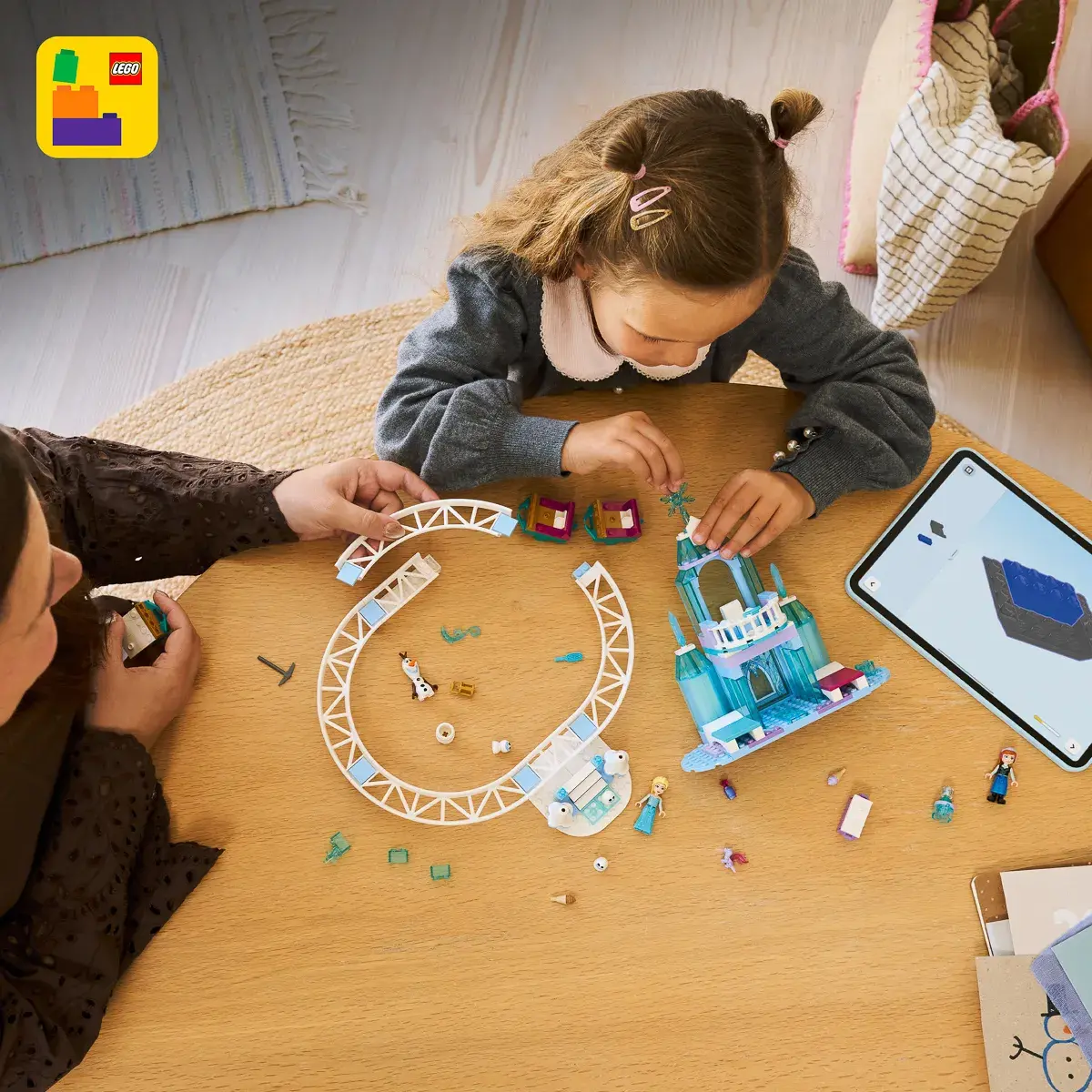LEGO Disney Princess Крижаний палац Ельзи та веселе катання на санчатах 43281 — фото 4