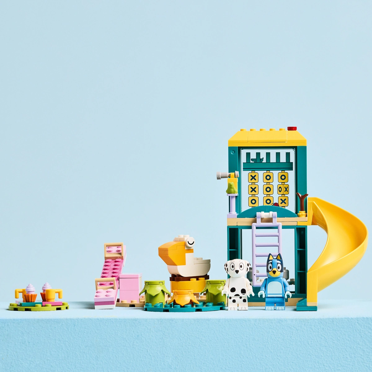LEGO Bluey Веселощі з Блуї та Хлоєю на ігровому майданчику 11201 — фото 8