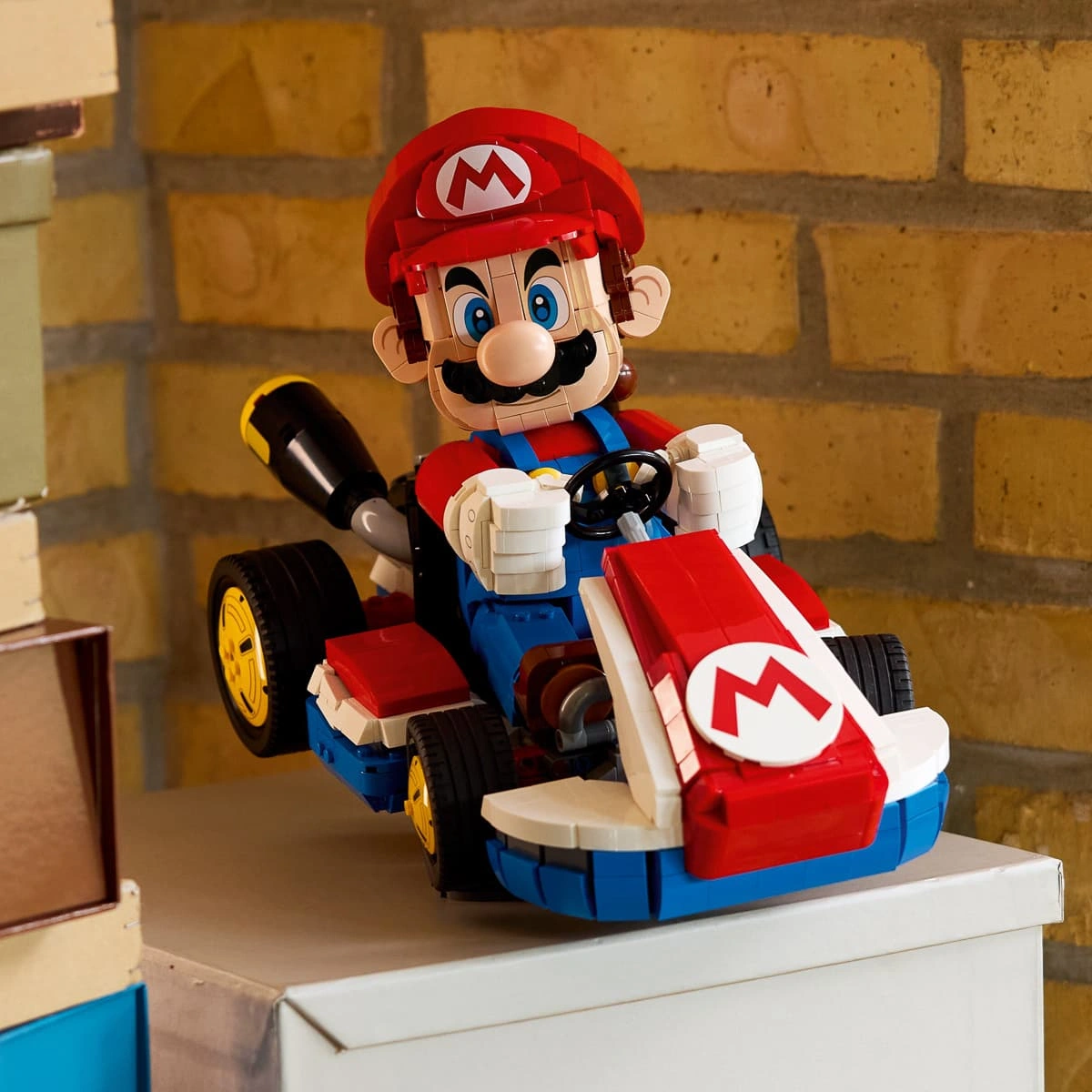 LEGO Super Mario Mario Kart: Mario і Standard Kart 72037 — фото 8