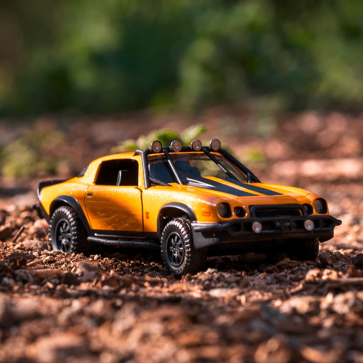 Автомодель Jada Toys Transformers Bumblebee Chevrolet Camaro 1977, 1:32, 253112008 — фото 9