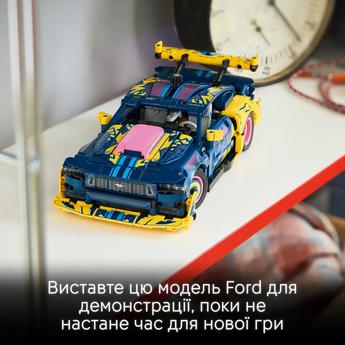 LEGO Technic Тюнінг-гараж з автомобілем Ford Mustang GT 42236 — фото 4
