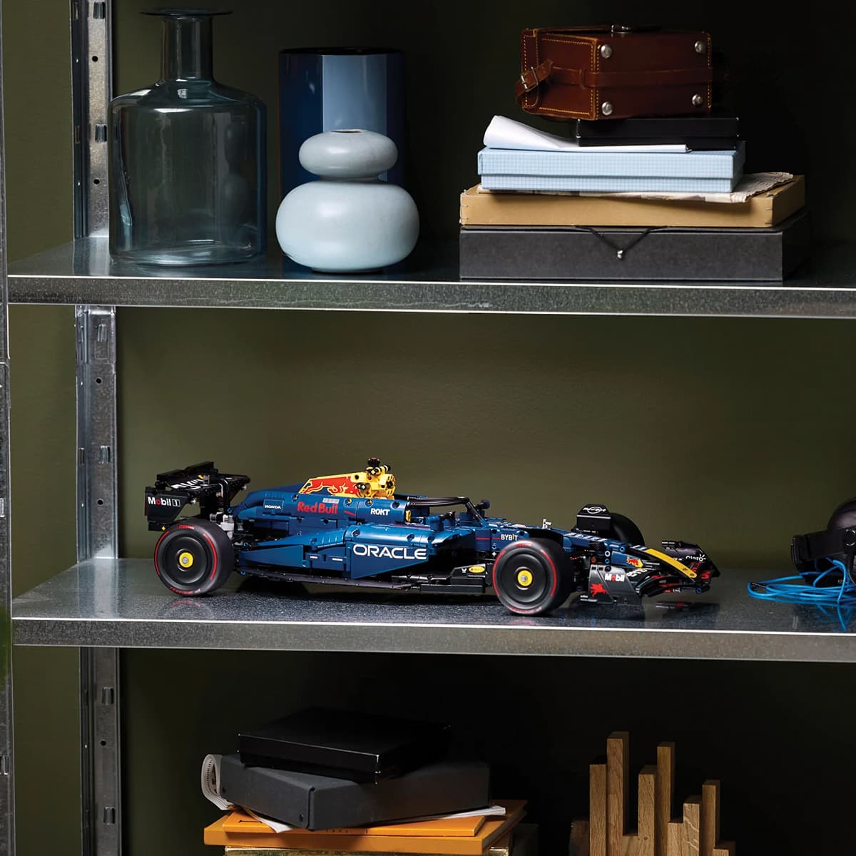 LEGO Technic Автомобіль F1 Oracle Red Bull Racing RB20 42206 — фото 4