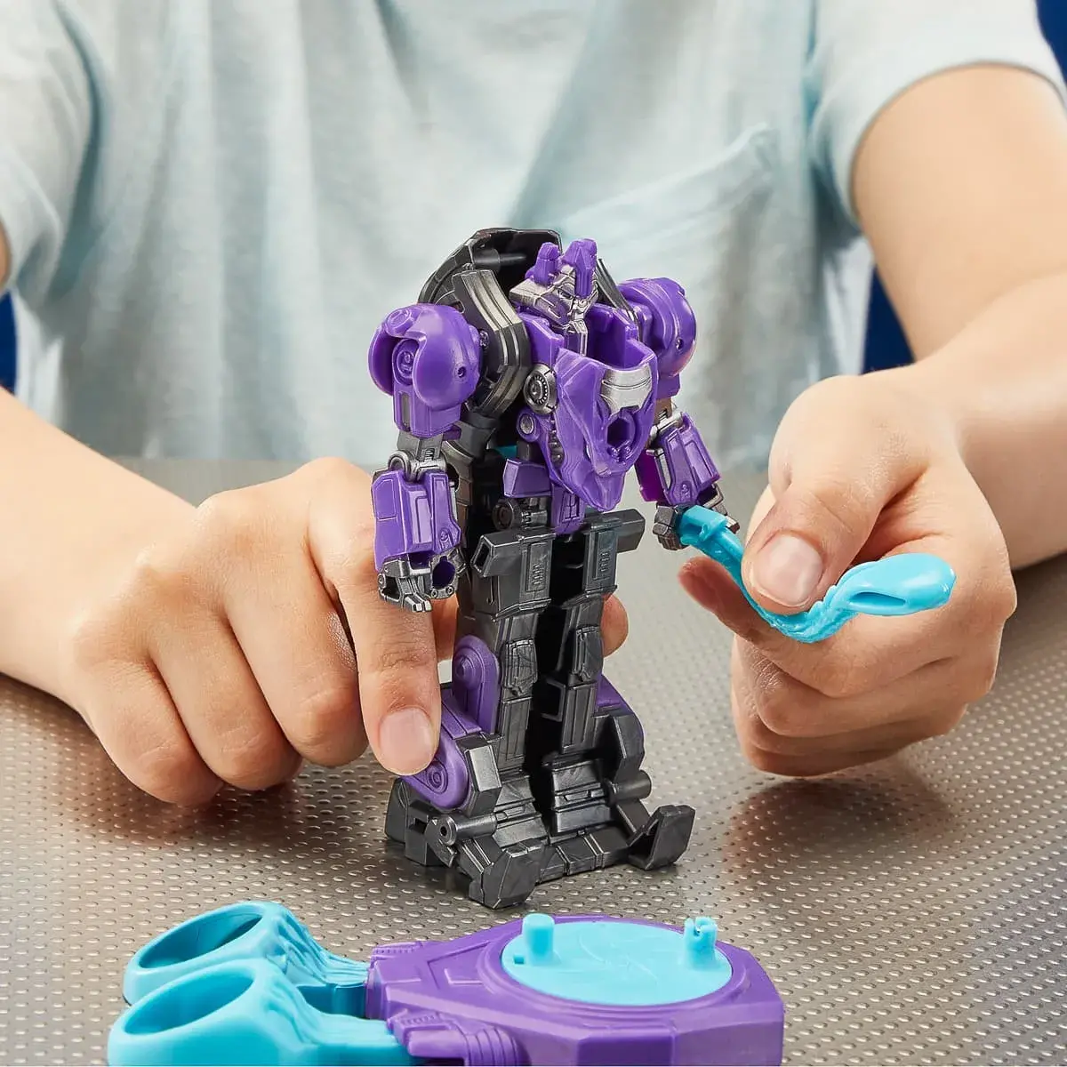 Фігурка-трансформер Hasbro Transformers One Robot Battlers Альфа Тріон, F9203_F9391 — фото 9
