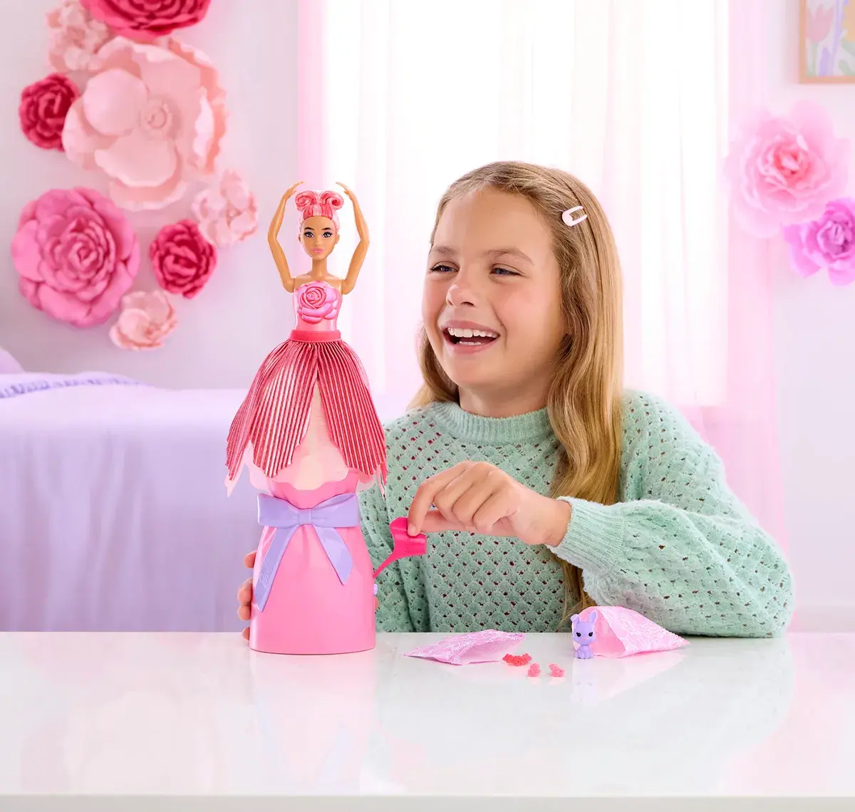 Набір-сюрприз з лялькою Barbie Color Reveal Petal Pop Червона троянда (JMF59) — фото 7