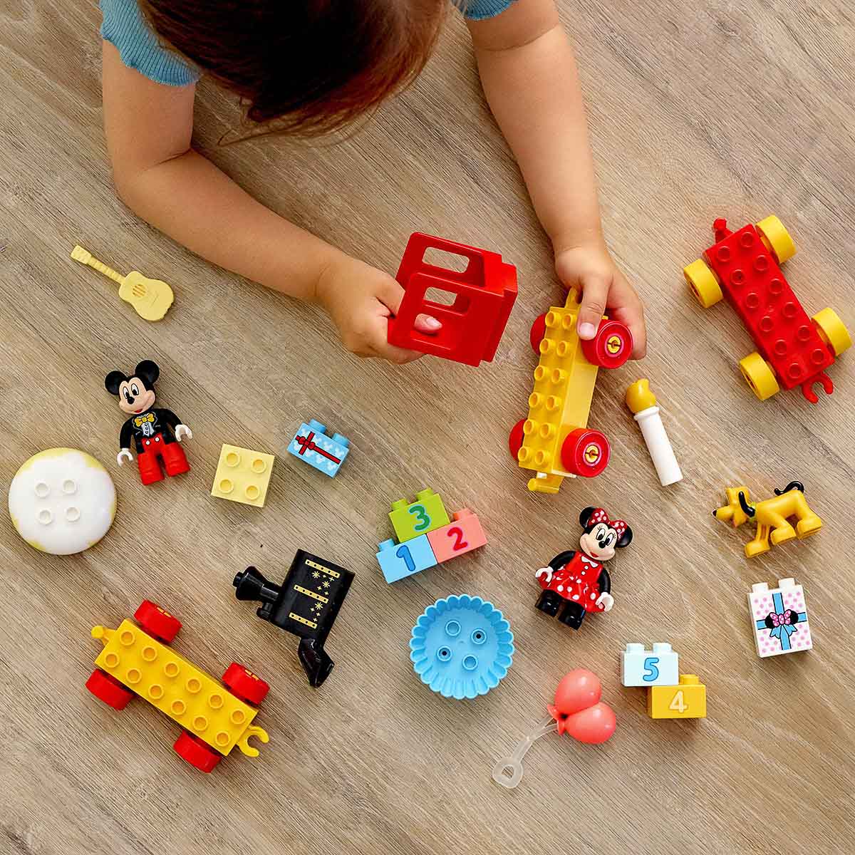 LEGO DUPLO Святковий потяг Міккі та Мінні 10941 — фото 3