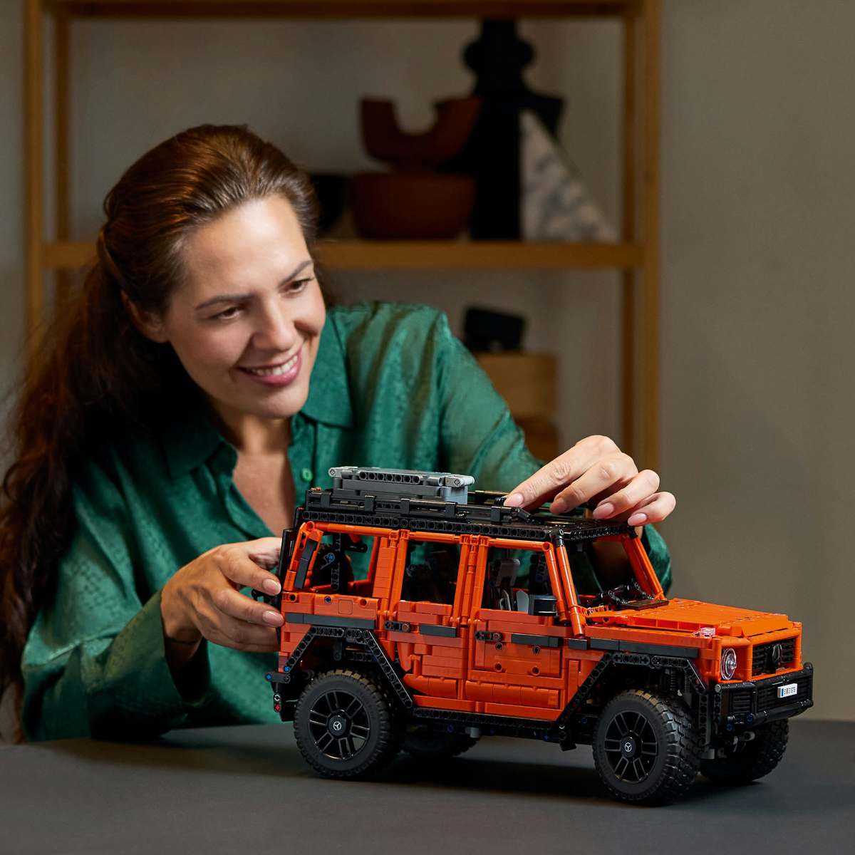 LEGO Technic Mercedes-Benz G 500 Professional Line 42177 — фото 2