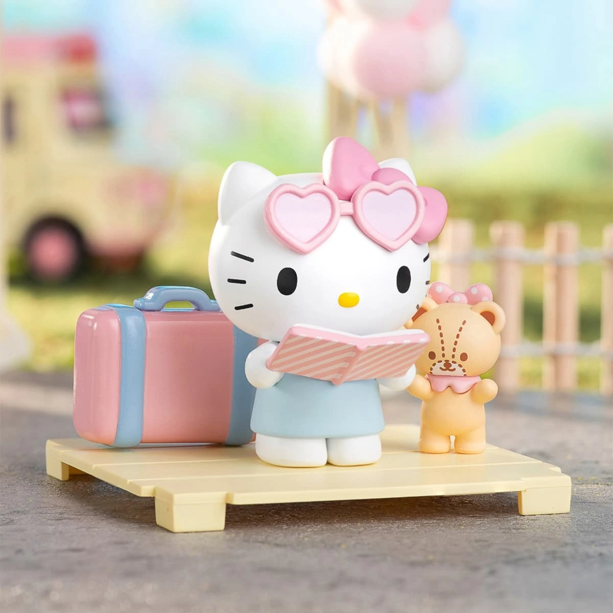 Фігурка-сюрприз Pop Top Hello Kitty Мила подружка — фото 6