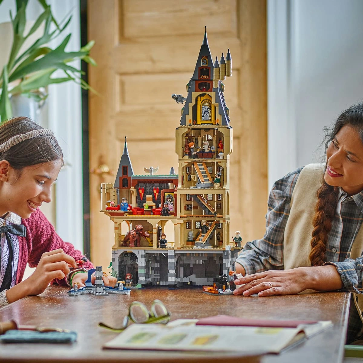 LEGO Harry Potter Замок Гоґвортс: головна вежа 76454 — фото 2