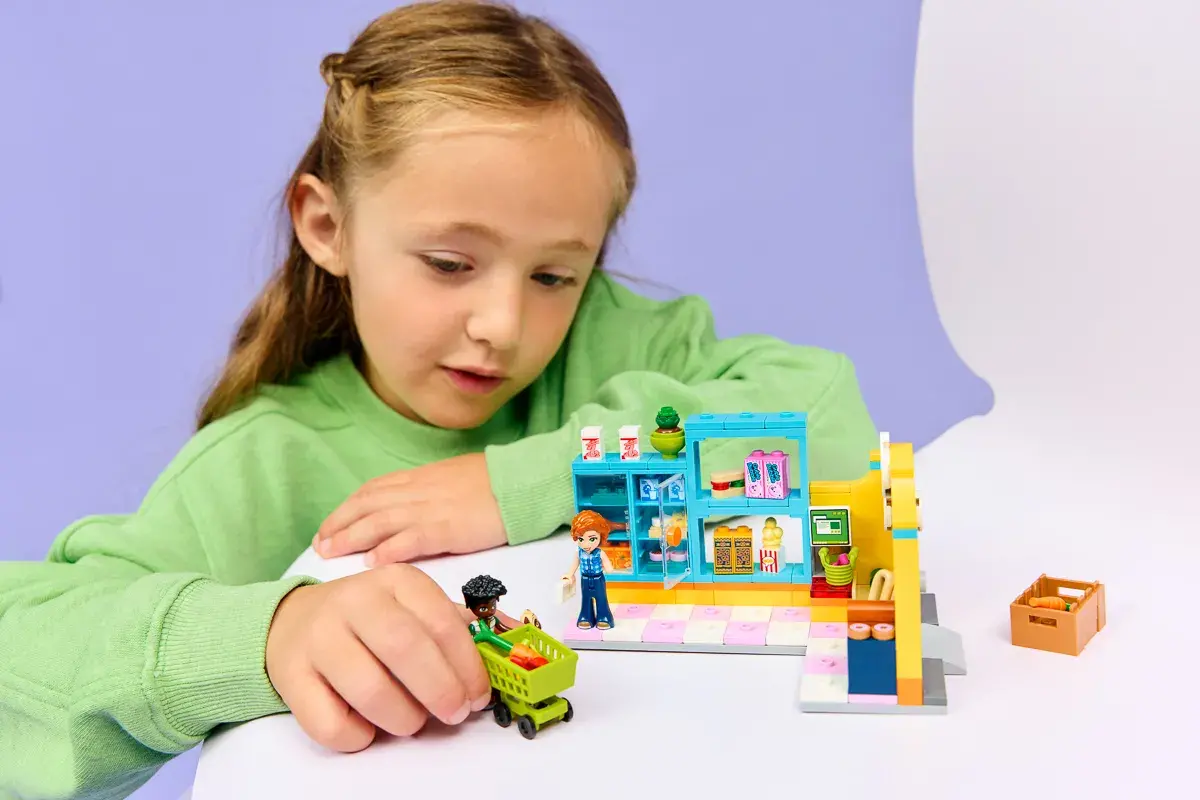 LEGO Friends Цілодобовий магазин у Хартлейк-Сіті 42680 — фото 4