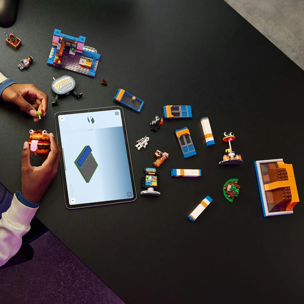 LEGO Fortnite Durrr Burger ресторан 77076 — фото 3