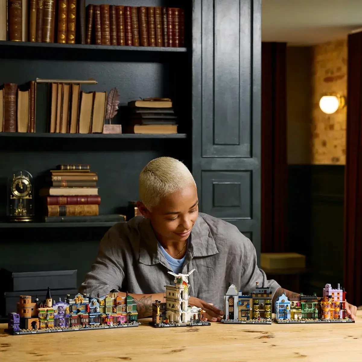 LEGO Harry Potter Алея Діаґон. Чаклунські крамниці 76444 — фото 2