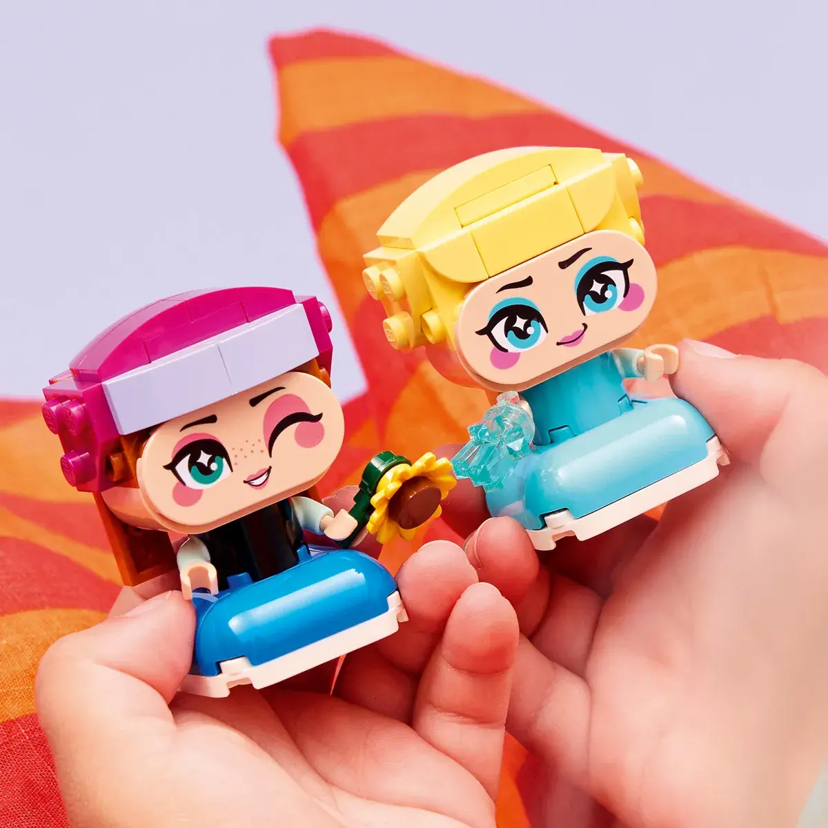 LEGO Disney Princess Мініпринцеси Анна та Ельза 43284 — фото 8